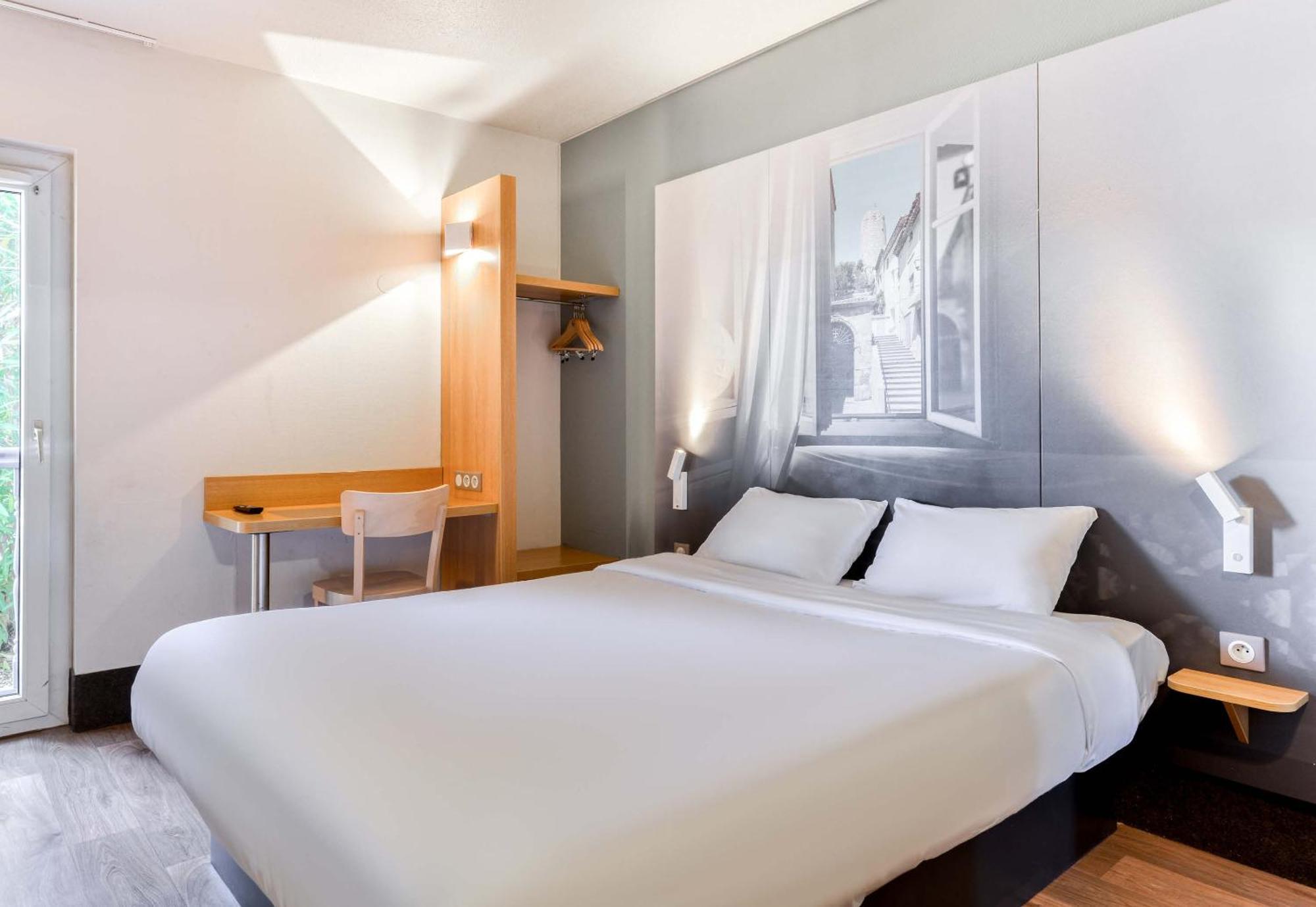B&B Hotel Narbonne 1 Екстер'єр фото