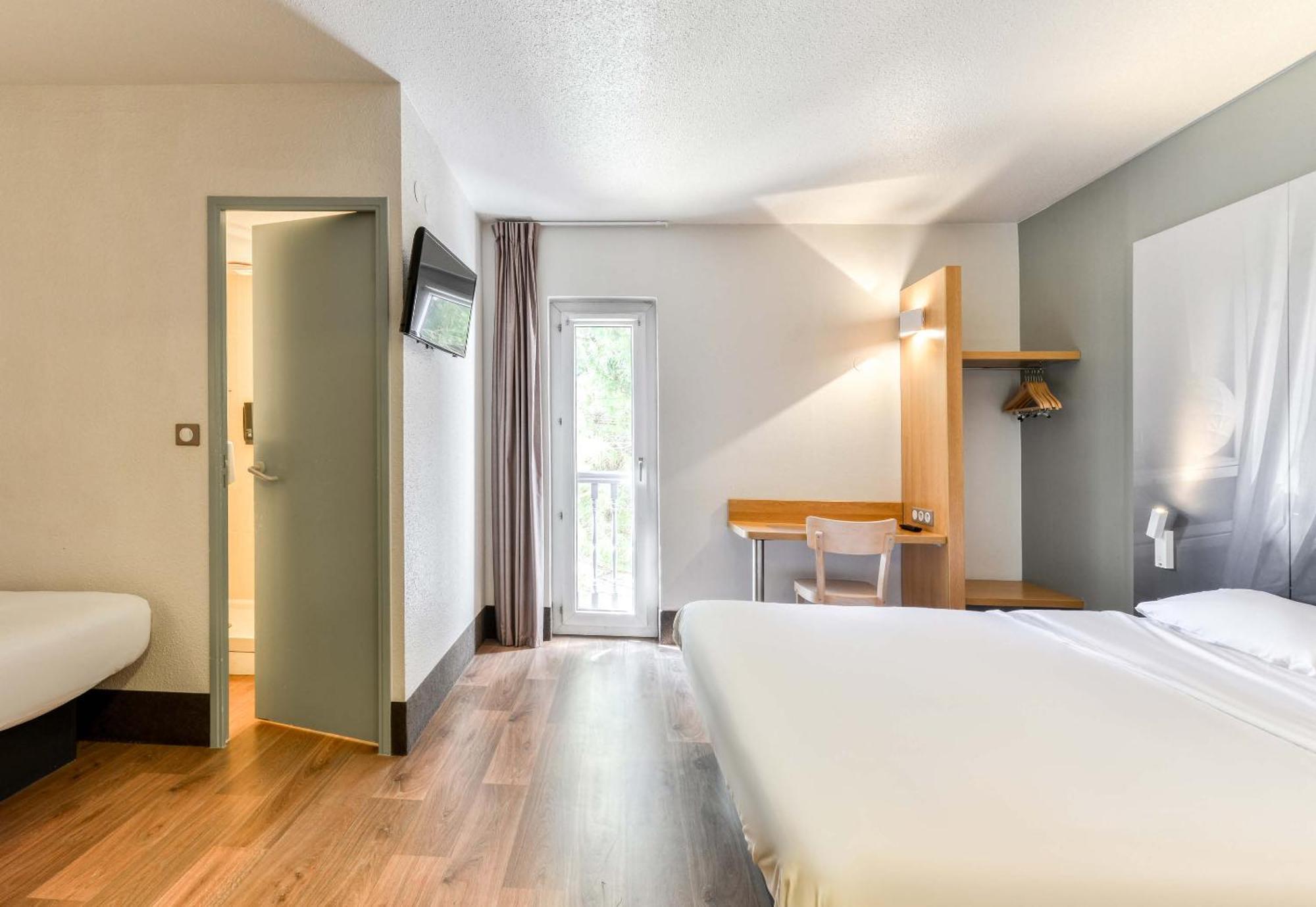 B&B Hotel Narbonne 1 Екстер'єр фото