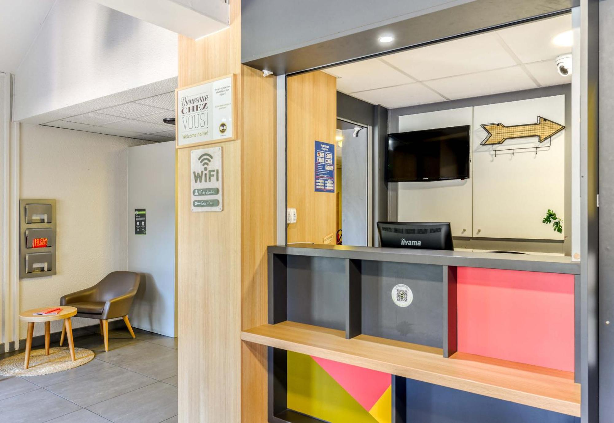 B&B Hotel Narbonne 1 Екстер'єр фото