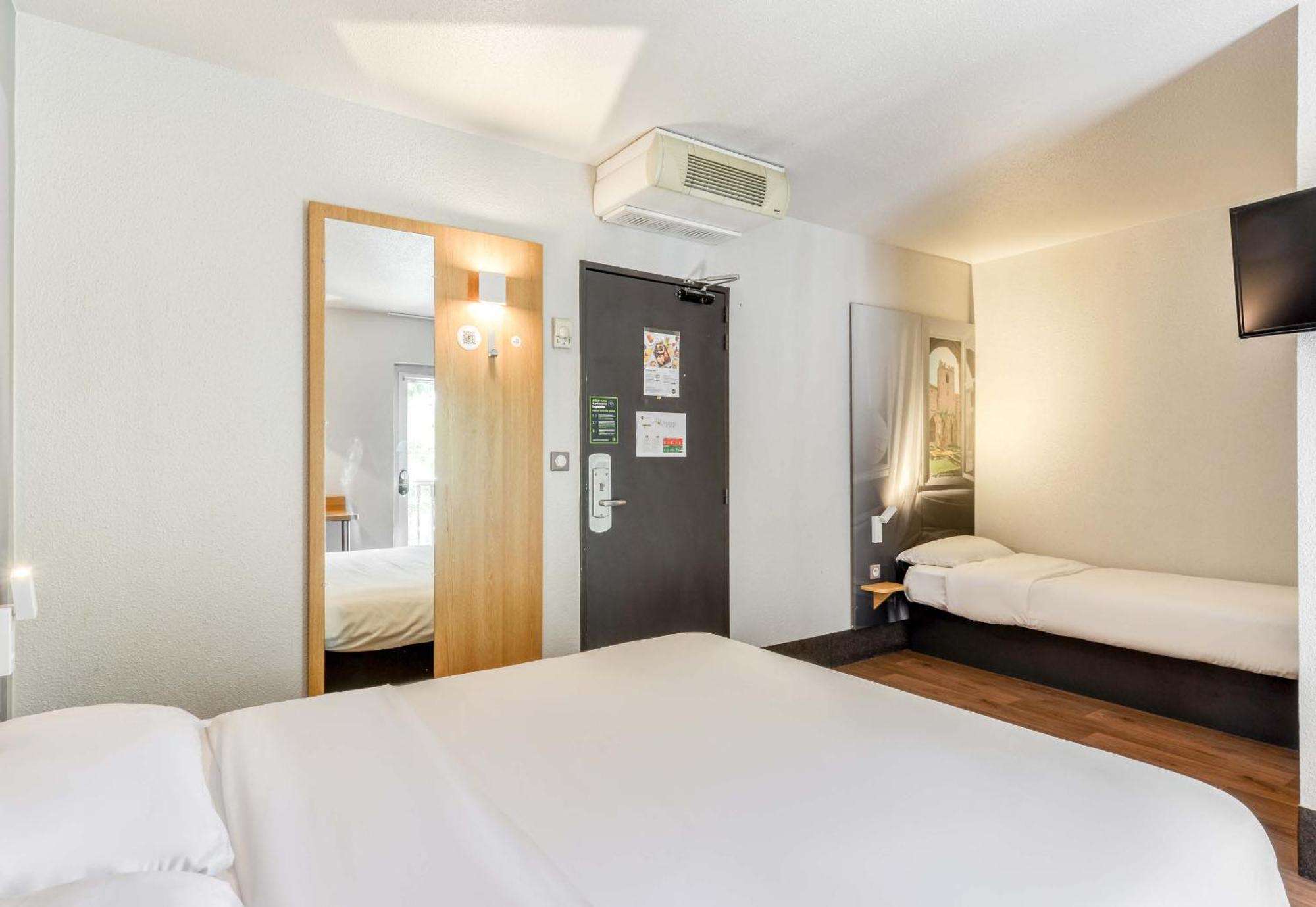 B&B Hotel Narbonne 1 Екстер'єр фото
